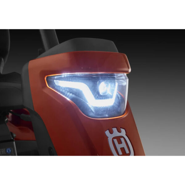 Husqvarna R 316TsX AWD – Modelo 2025 (unidad básica sin plataforma de corte) - Imagen 2