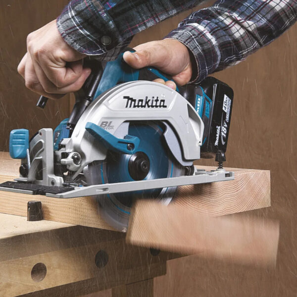 Sierra circular inalámbrica Makita DHS680Z - Imagen 3